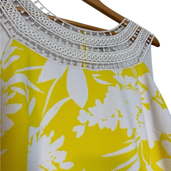 Jessica Howard Yellow Floral Sheath Dress Women’s Size 18 Sleeveless Spring - Picture 2 of 6